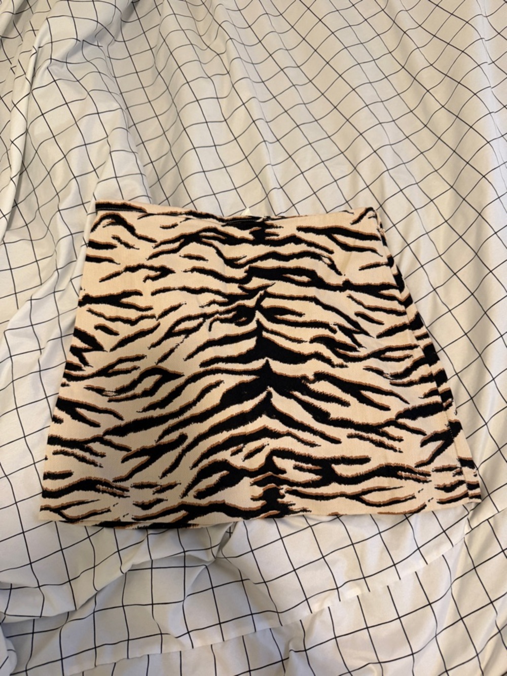 H&M Beige and Black Tiger-Print Mini Skirt